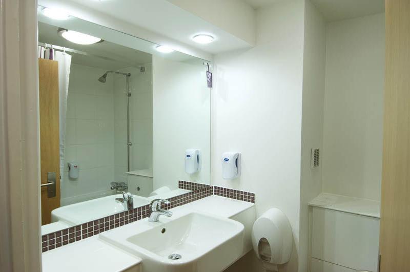 Premier Inn Newcastle Team Valley Gateshead Esterno foto